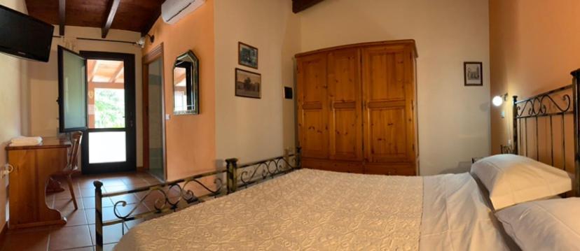 Il Bouganville Oristano Dış mekan fotoğraf